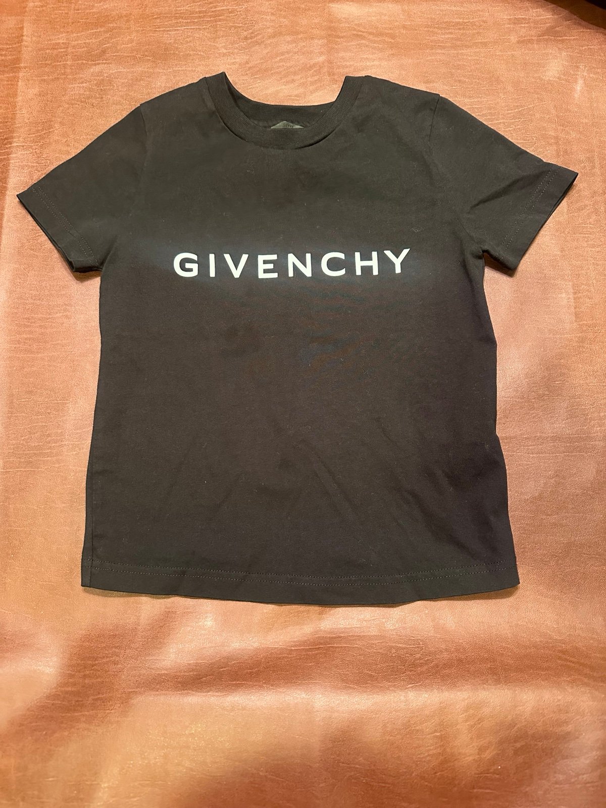 Givenchy kids