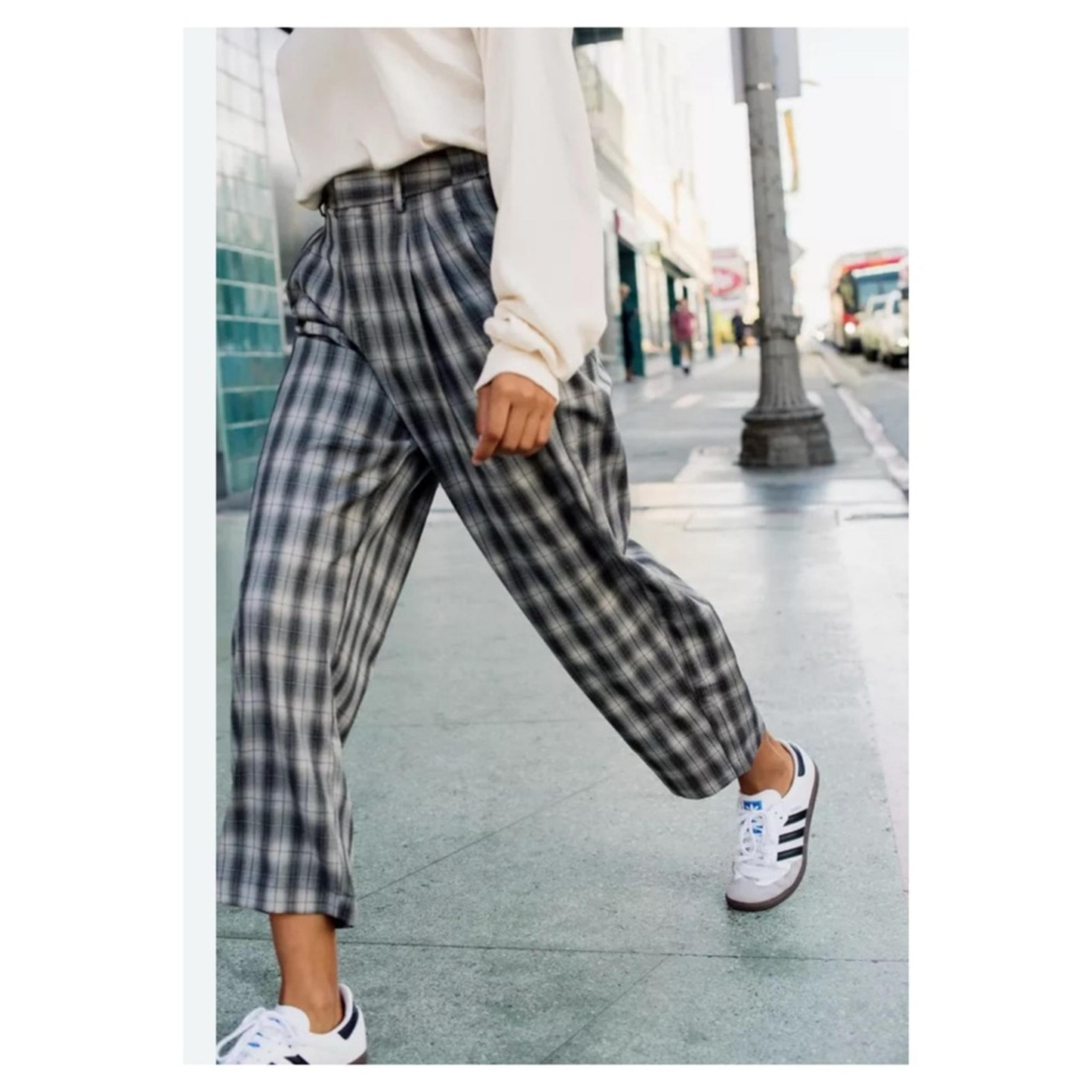 Urban Outfitters Arlo Relaxed Trouser L Grey