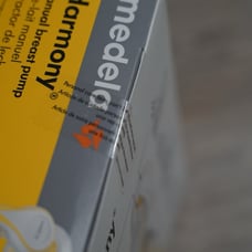 Medela pump in style