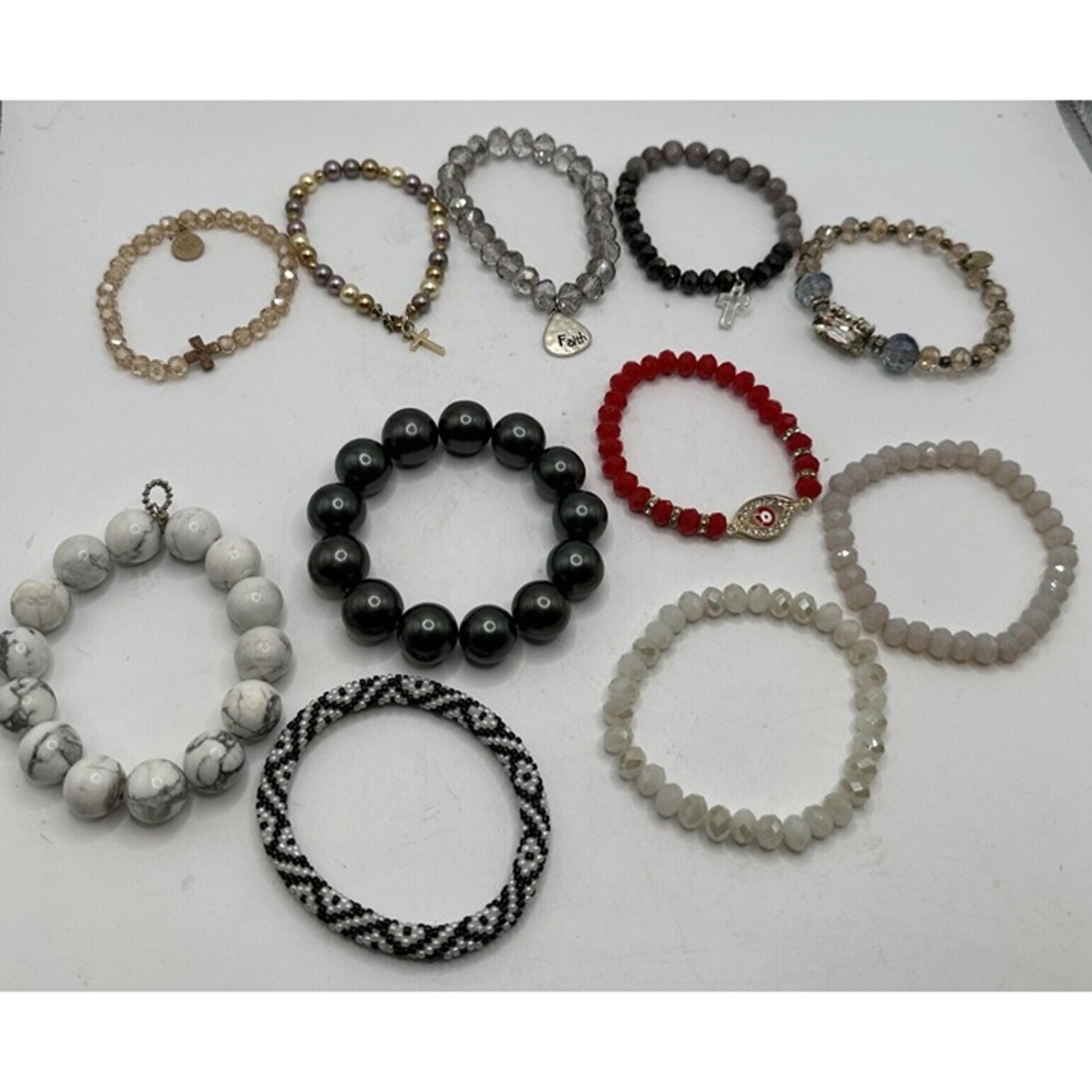 lot of 11 faceted glass and stone stretch braclets some faith based