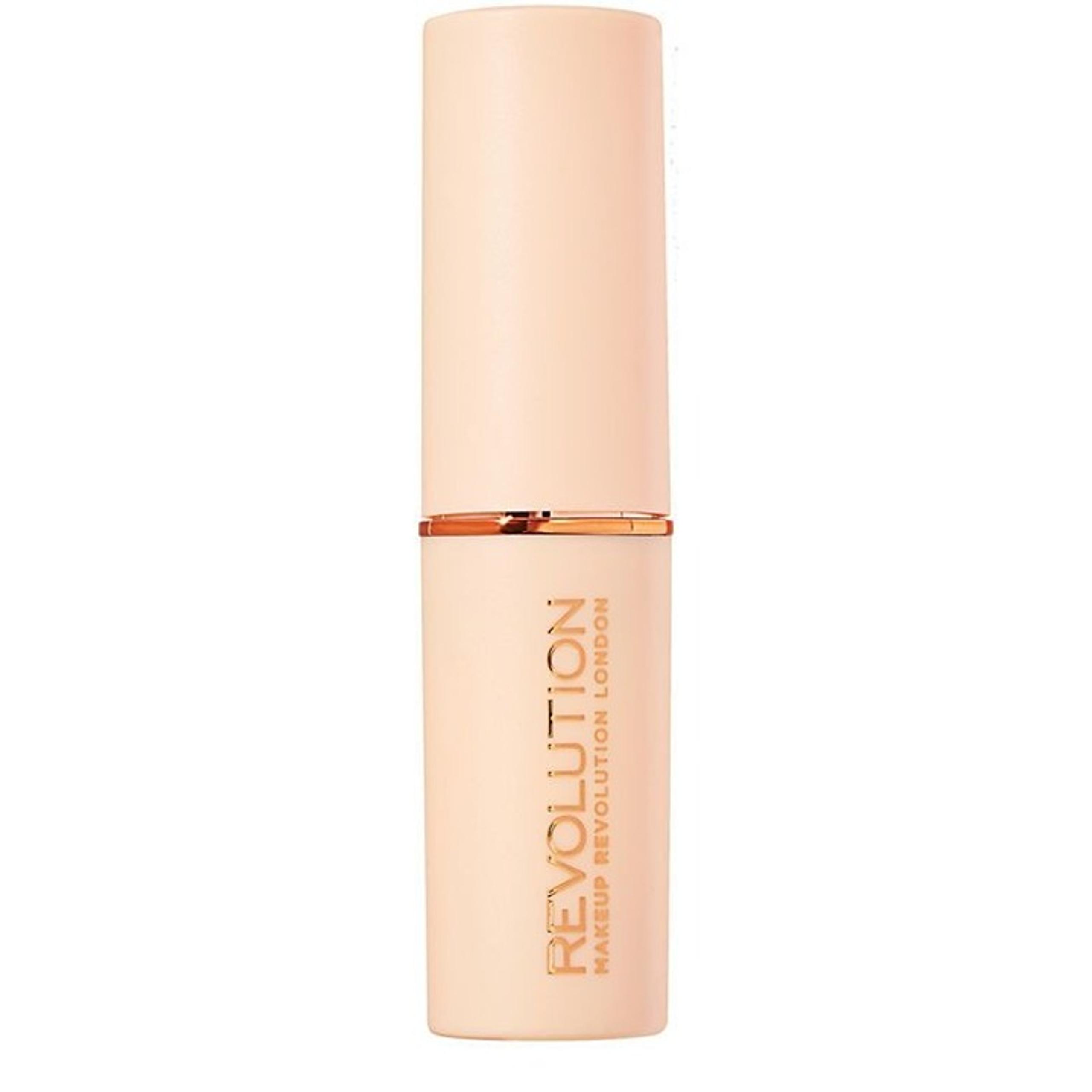Makeup Revolution Fast Base Stick Foundation  Contour & Highlight  Flawless Skin