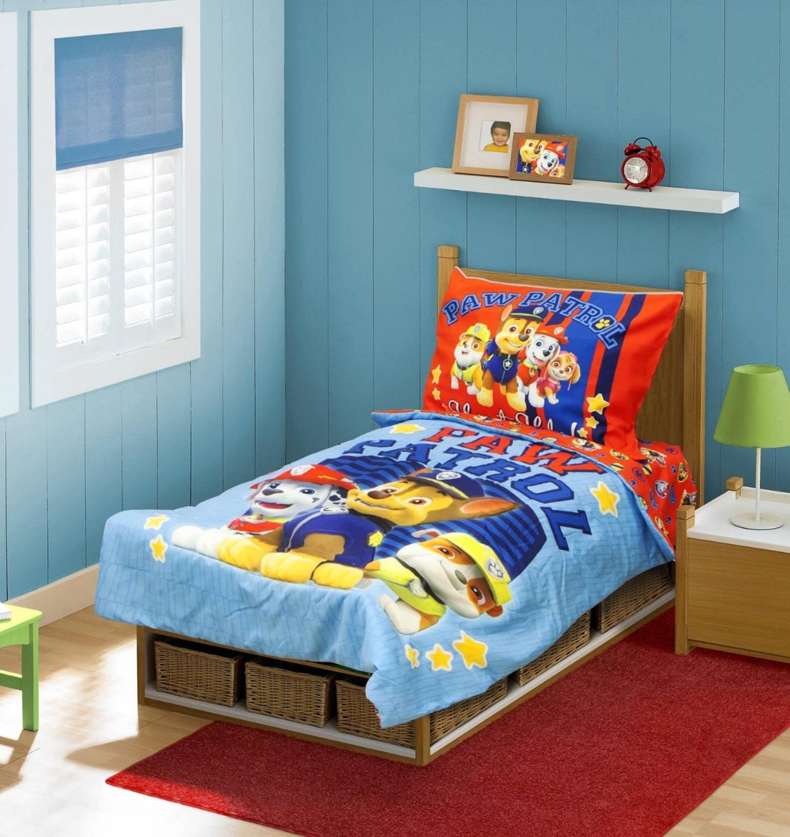 Paw Patrol "Here to Help" toddler comforter only