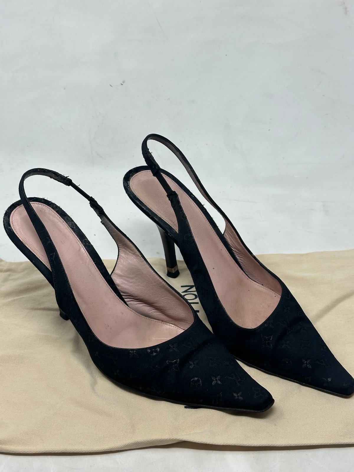 Louis Vuitton LV Monogram Satin Slingback Pumps Size 39.5