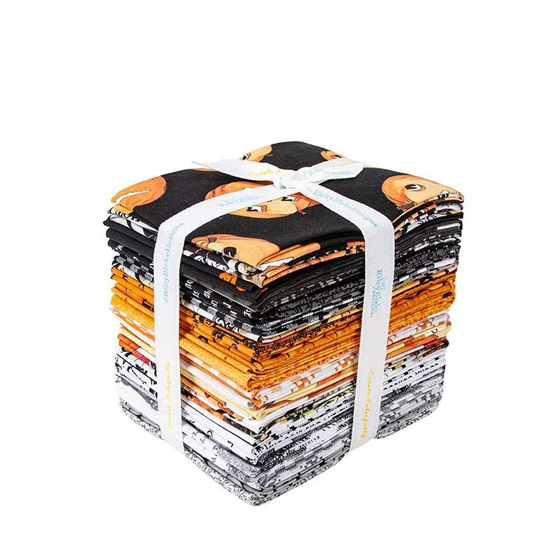 SALE Pumpkin Patch Fat Quarter Bundle - 29 Pieces - Riley Blake - Pre cut Precut