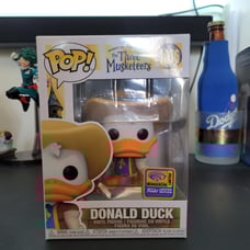 Disney The Three Musketeers Donald Duck WonderCon 2021 Exclusive Funko Pop