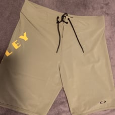Oakley boardshorts