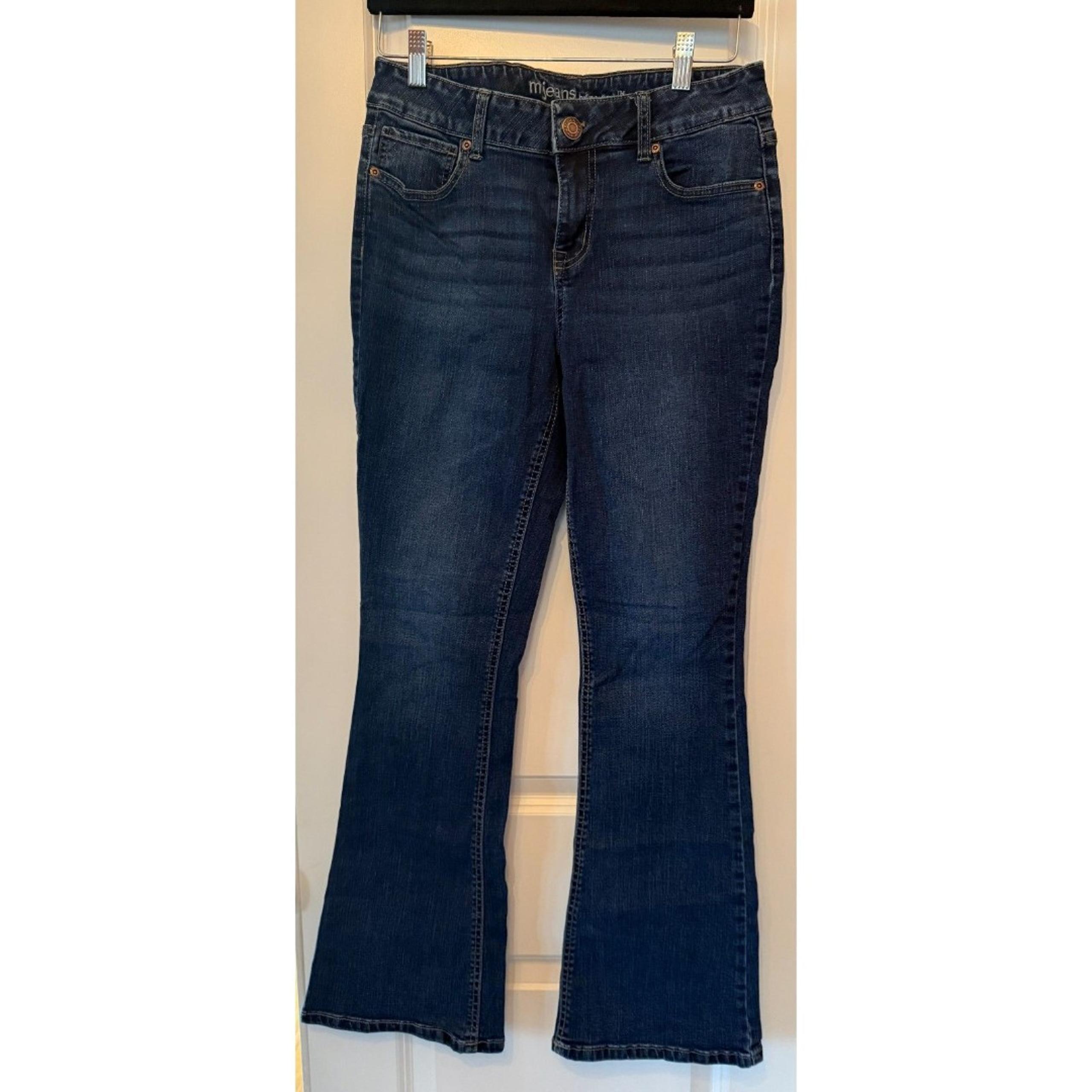 Lot of Maurice's flare jeans size 6R
