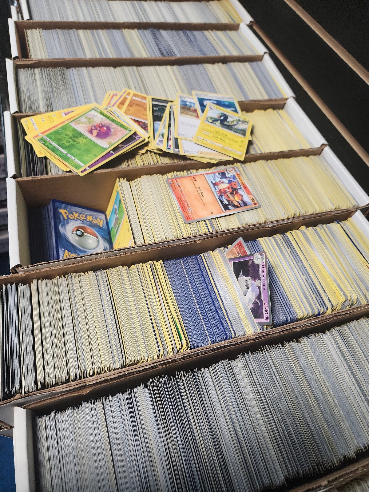 1000 Pokemon Cards