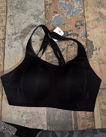 lululemon sports bra 38dd