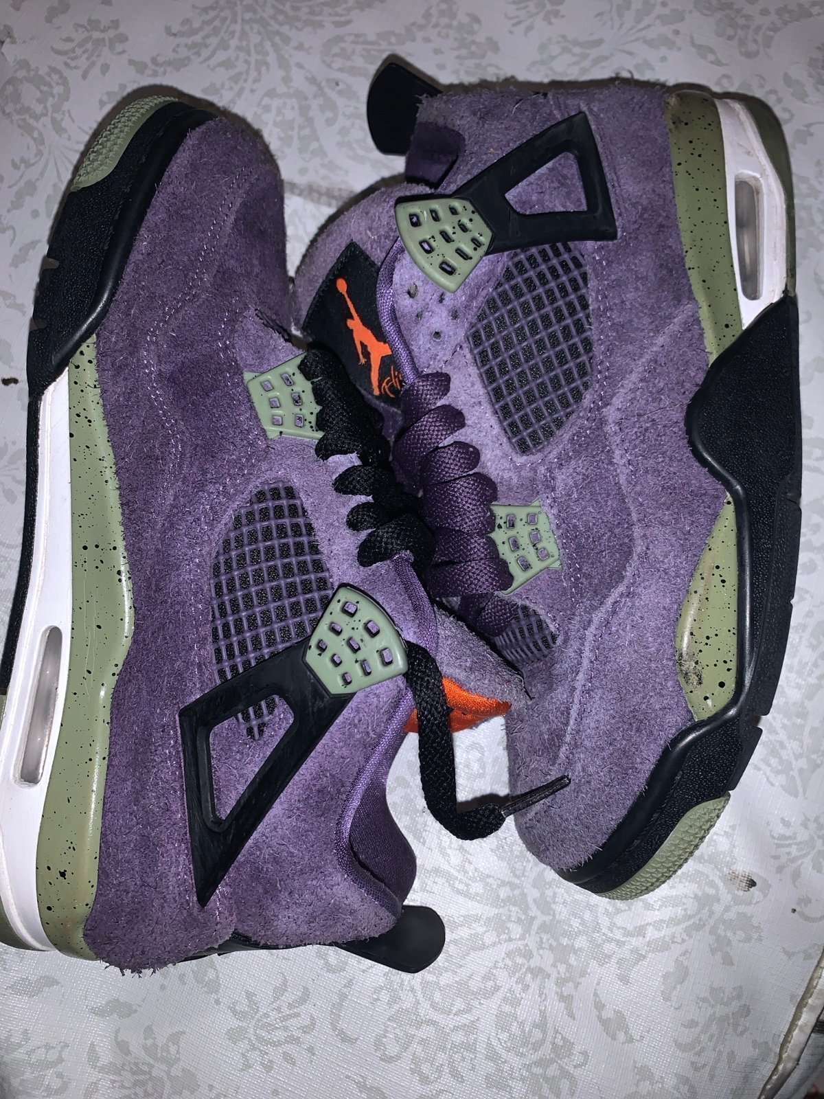 JORDAN 4 CANYON PURPLE