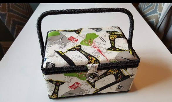 Vintage Sewing Basket with Sewing Kit Accessories