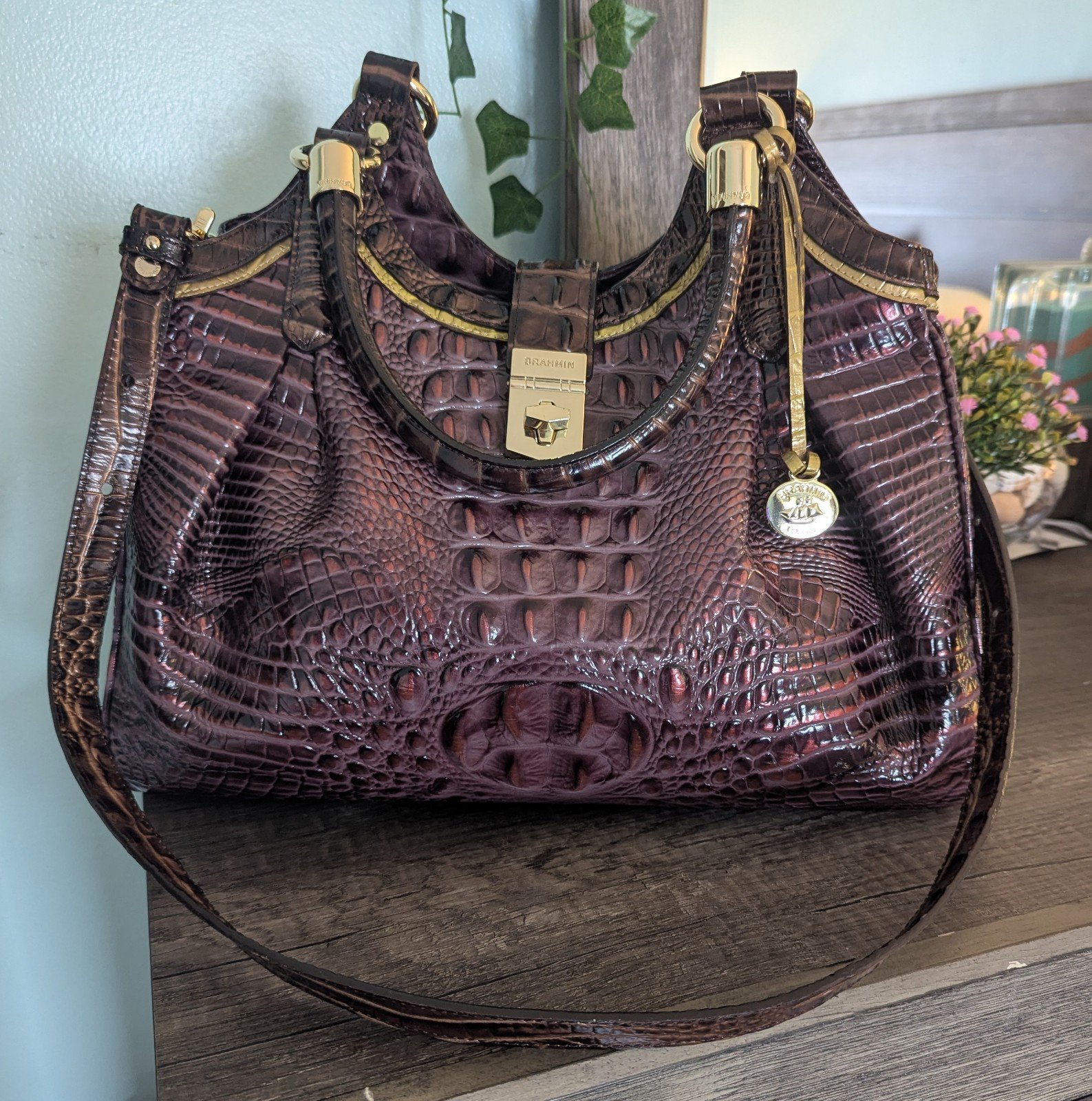 Gorgeous Brahmin Elisa Satchel in Fig Chappelle Like New Condition