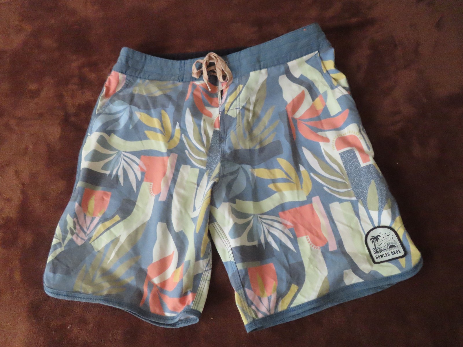 Howler Brothers Board Shorts 34 Hawaiian Floral Swim Trunks Beach (36x8.5)