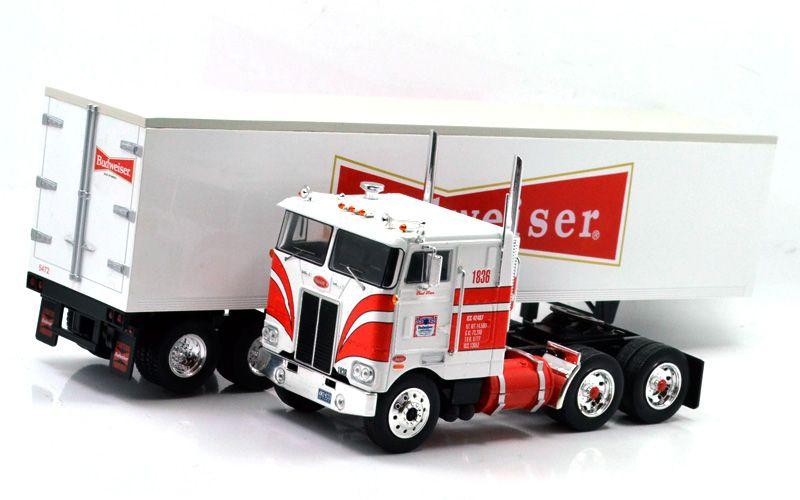 PETERBILT 352 with VAN TRAILER BUDWEISER Cars