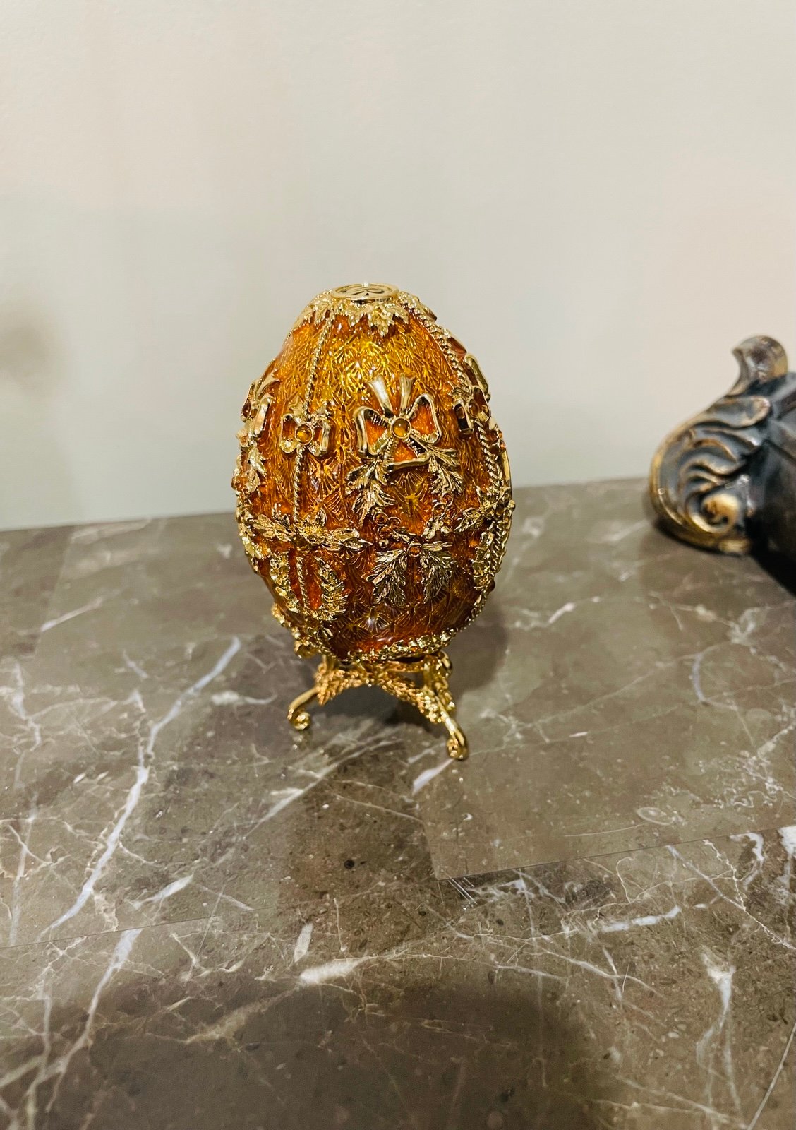 Joan Rivers Imperial Amber Egg