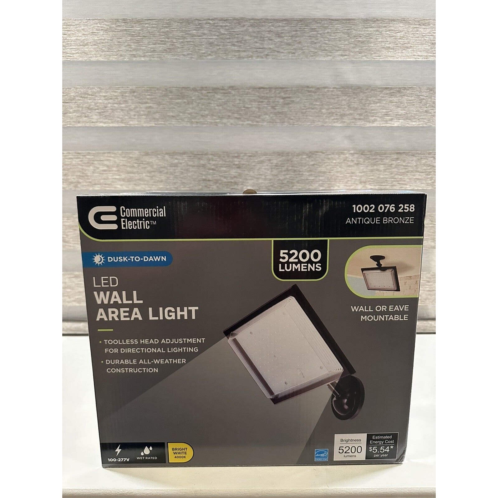 Commercial Electric Integrated LED Outdoor Street Lamp Flood Light 350W Eqv