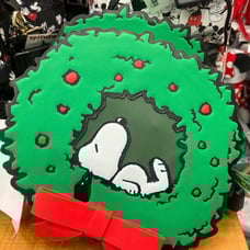 Christmas peanuts wreath purse