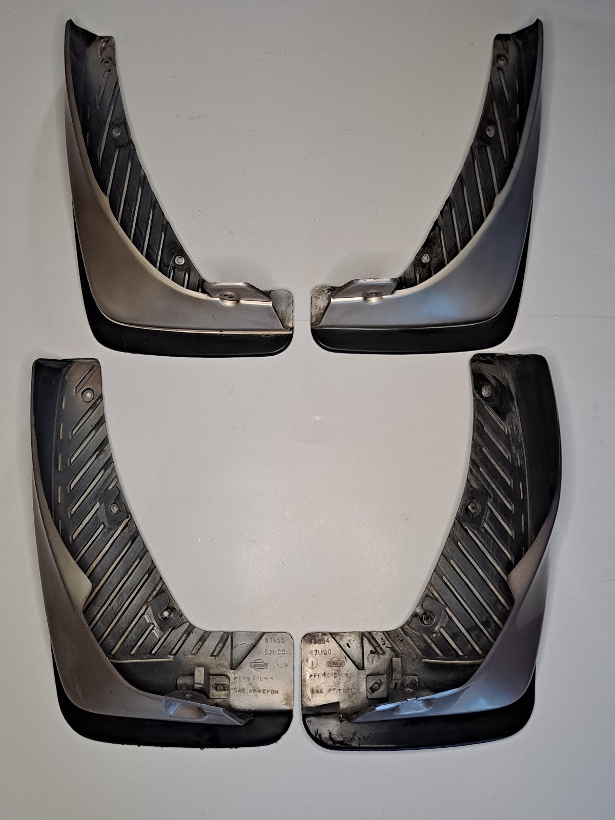 RARE OEM JDM 90 91 92 93 94 95 96 Infiniti Q45 Gold Mudflap Splash Guard Nissan