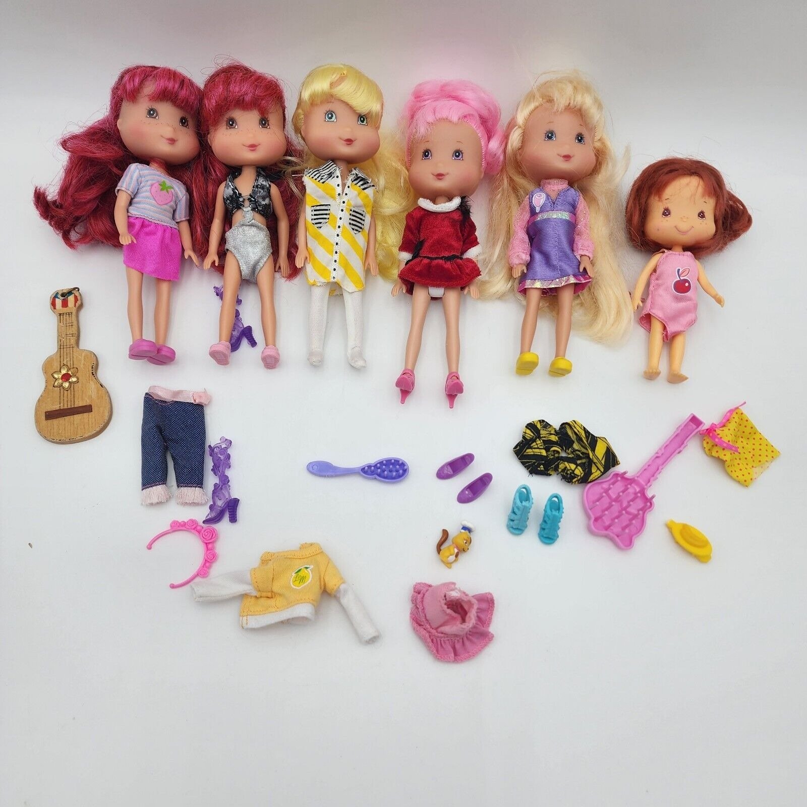 Strawberry Shortcake Doll Lot 6 TCFC Playmates 2006 with Accessories