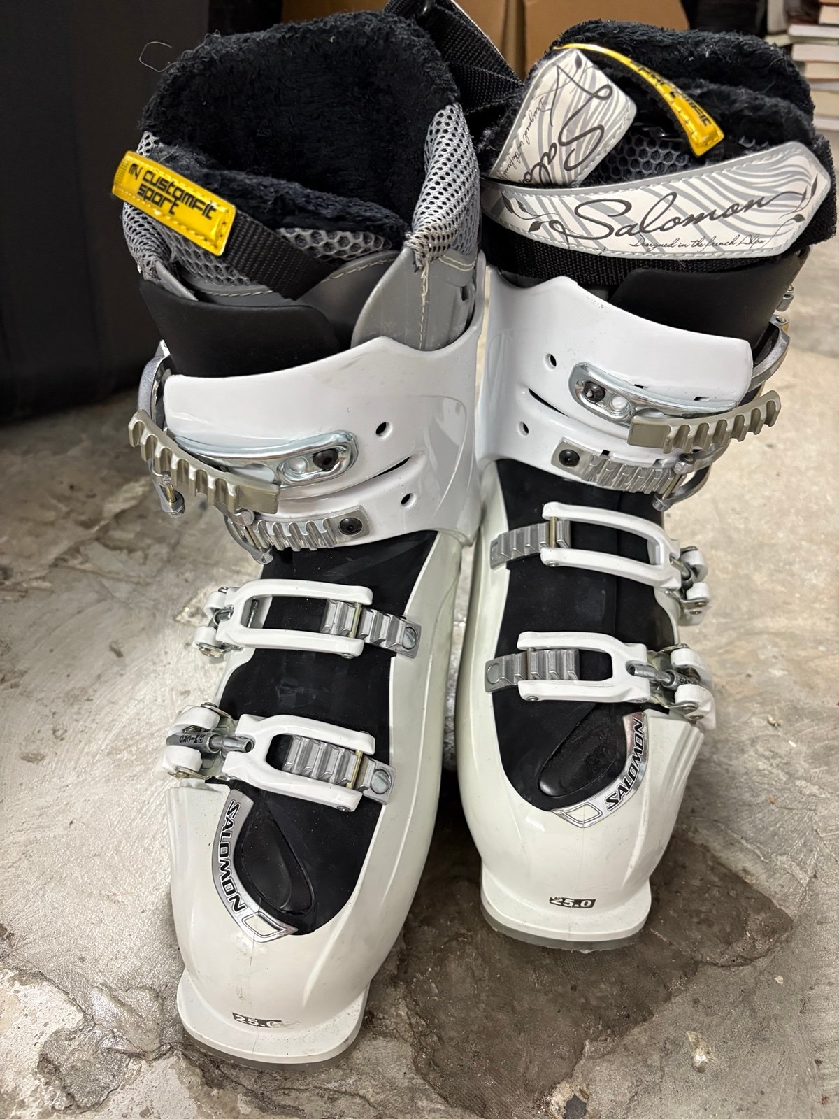 【特別訳あり特価】 Salomon Divine RS 25/25.5 298mm Ski boots スキー