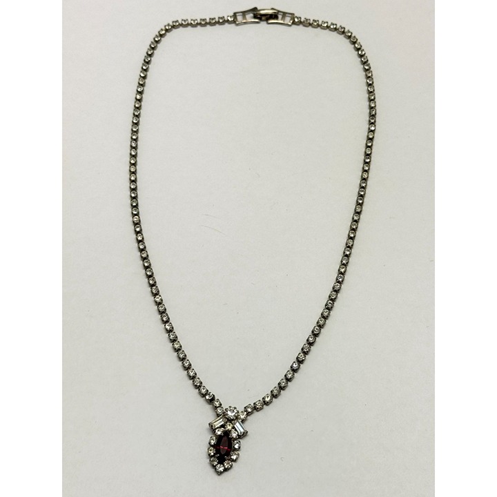 Vintage red rhinestone chain necklace
