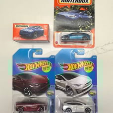 Hot Wheels Model X Bundle