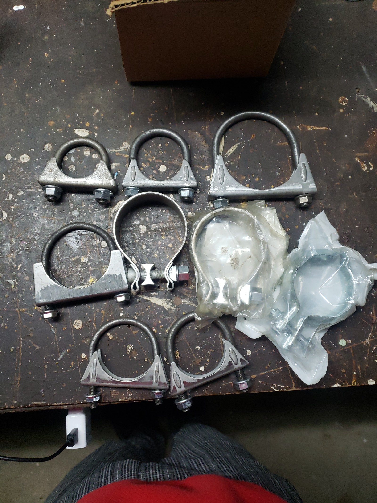 Exhaust clamps