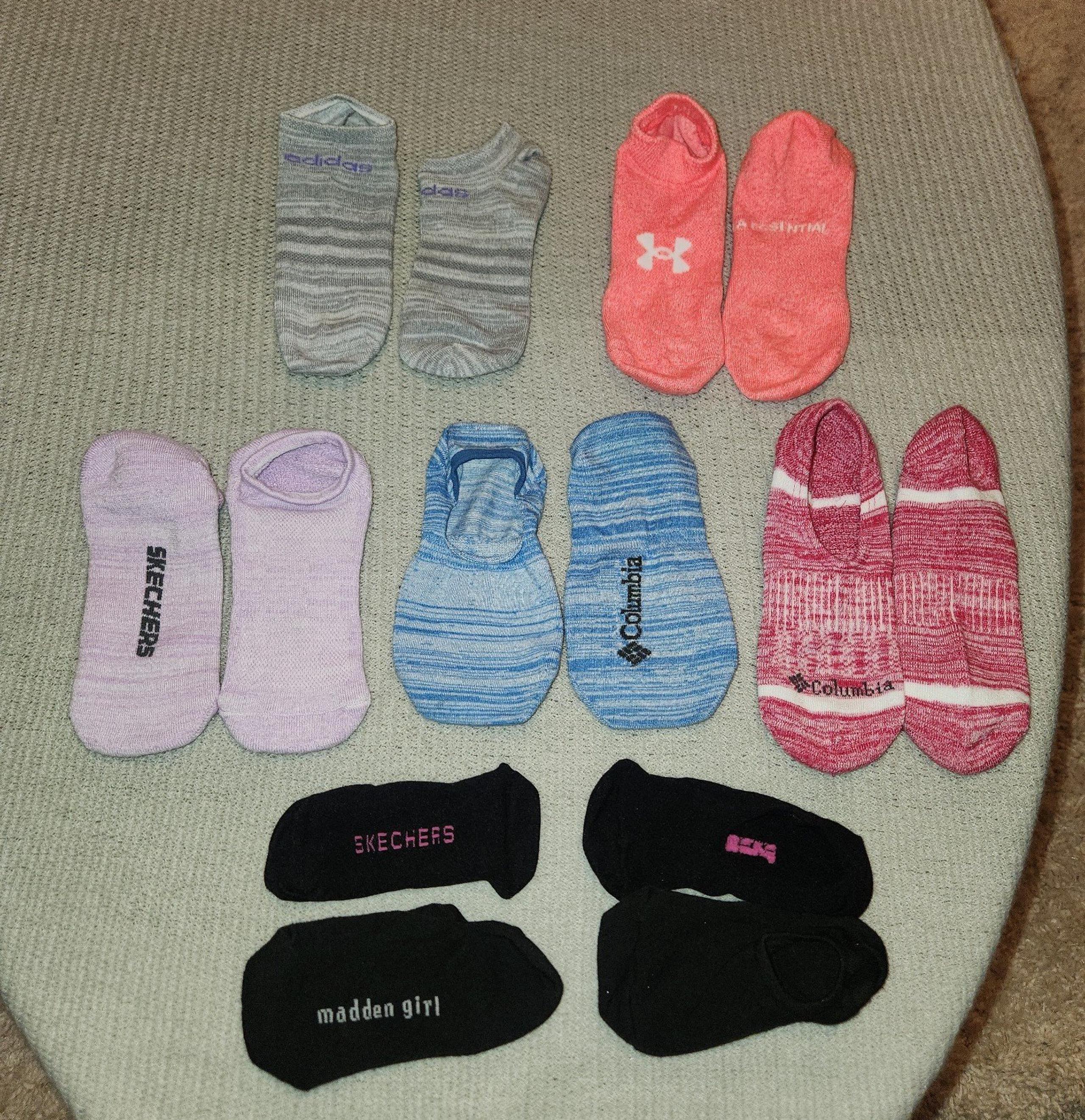Set of 7 pairs of socks women's small size Columbia skechers Adidas under armour