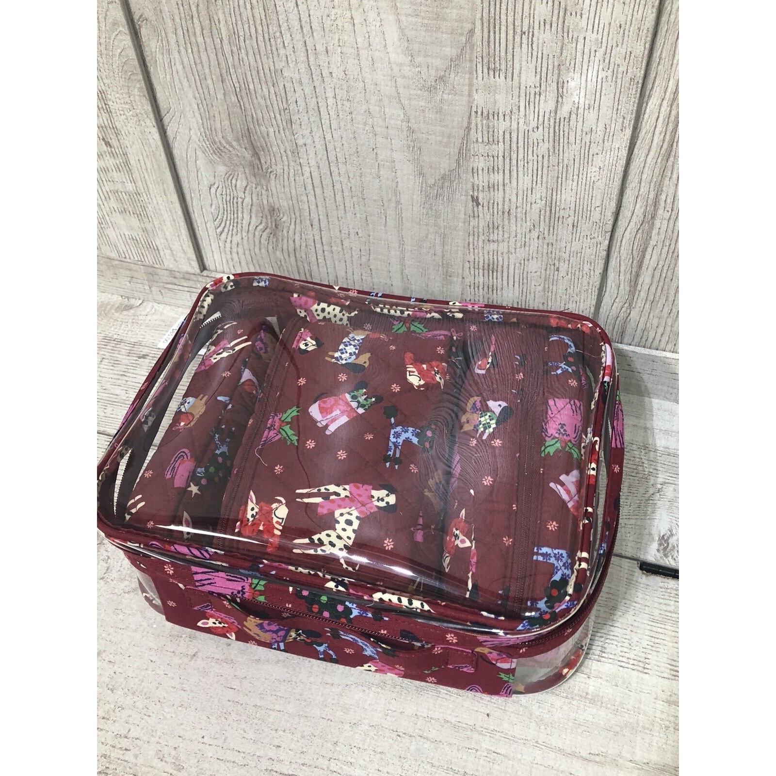 Vera Bradley Holiday Hounds/Dogs 4 Piece Cosmetic Bag Travel Set NWT