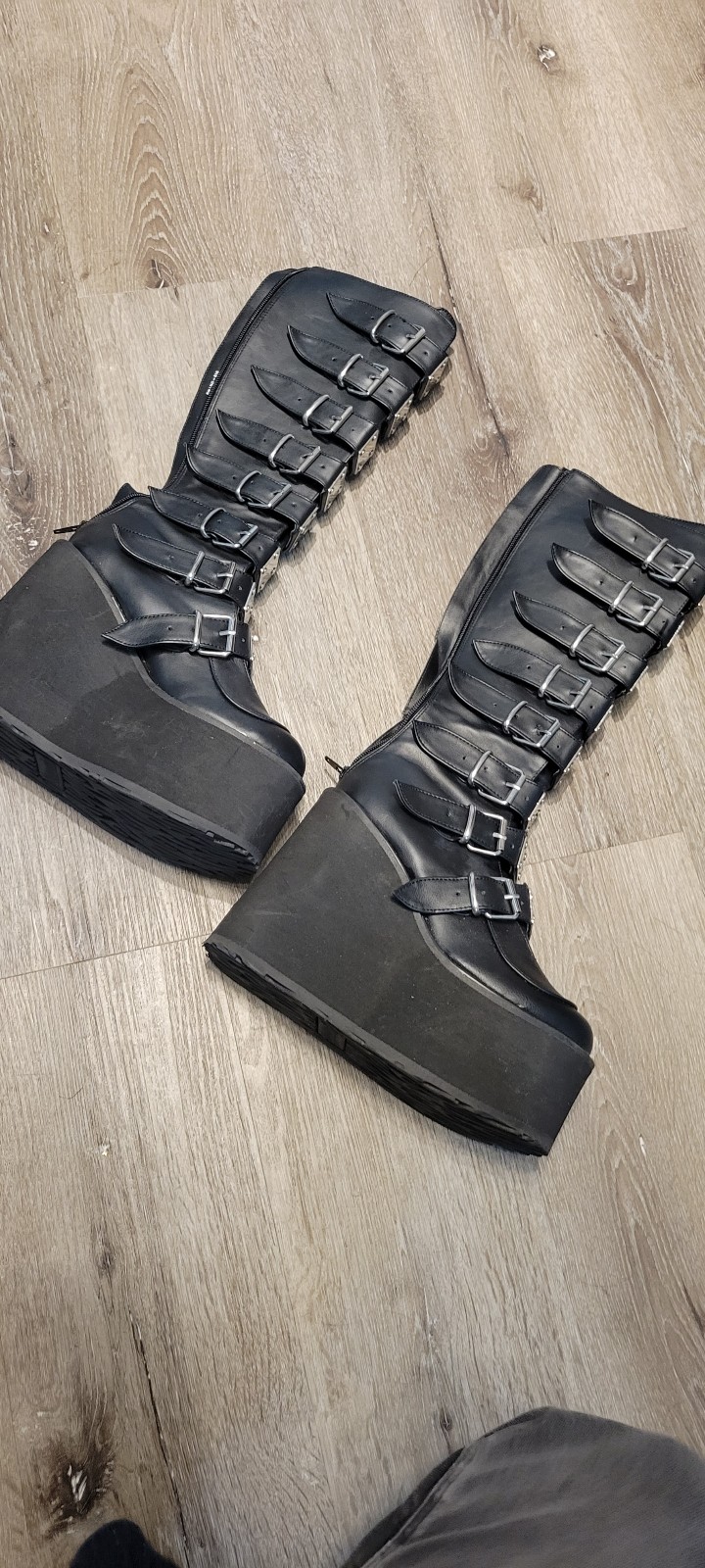 Demonia boots Swing-815