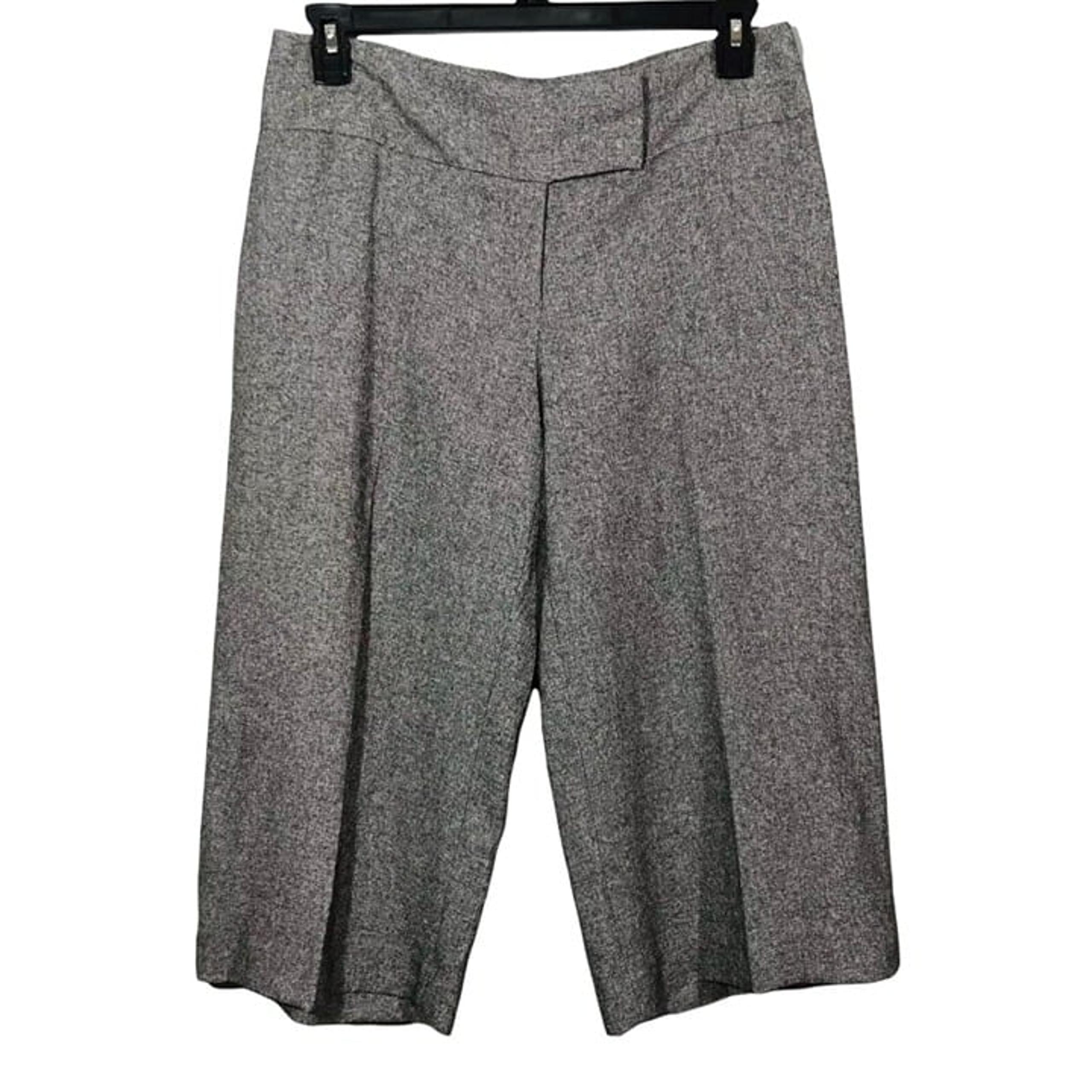 Cato Crop Capris Pants Straight Women Size 12 Midi Bermuda Casual Chino Trousers
