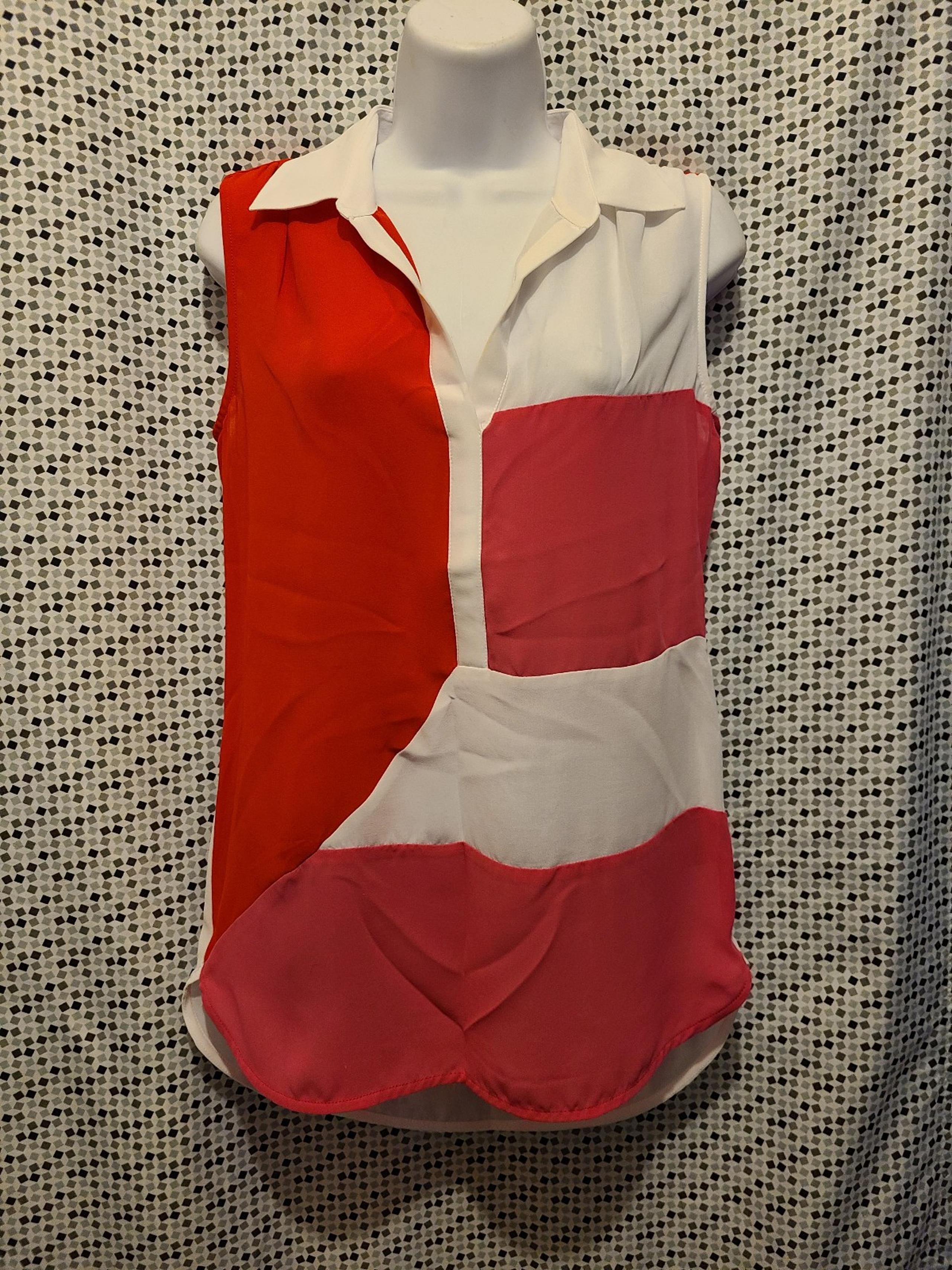 NWT bebe Colorblocked Sleeveless Tunic Top Size Sm