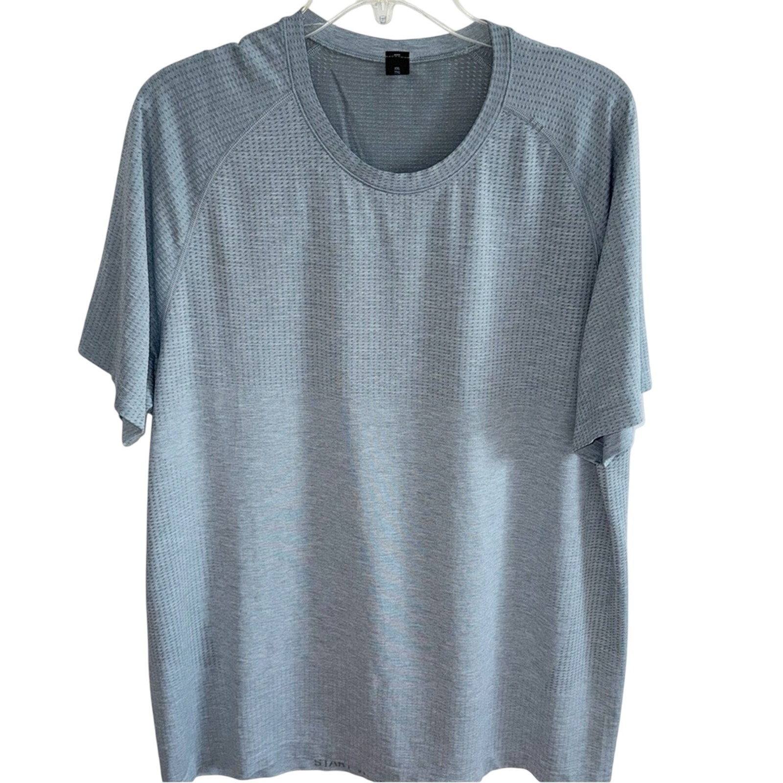Lululemon Metal Vent Tech Sz 2XL Short-Sleeve Shirt Light Blue