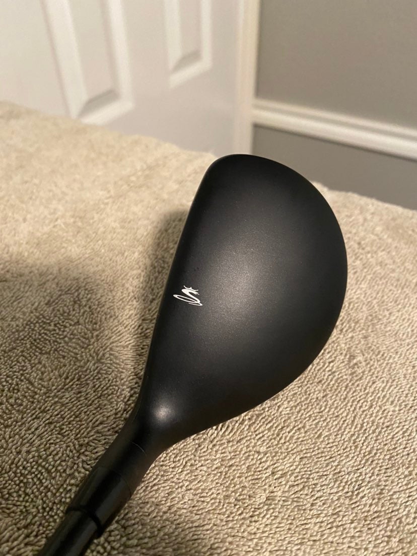 Cobra F9 3 Hybrid