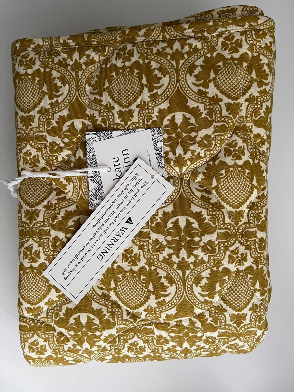 Kate Quinn NWT Twin Circle Quillt Set! (2 quilts!)