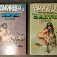 VAMPIRELLA #2 ON ALIEN WINGS #3 DEADWALK RON GOULART HORROR PAPERBACK BOOK LOT
