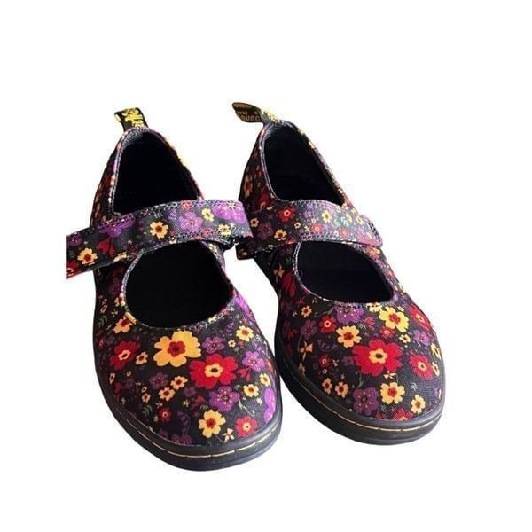 New Dr Marten’s Black Floral Berry Mary Jane Slip On Flats Shoes Canvas size 4