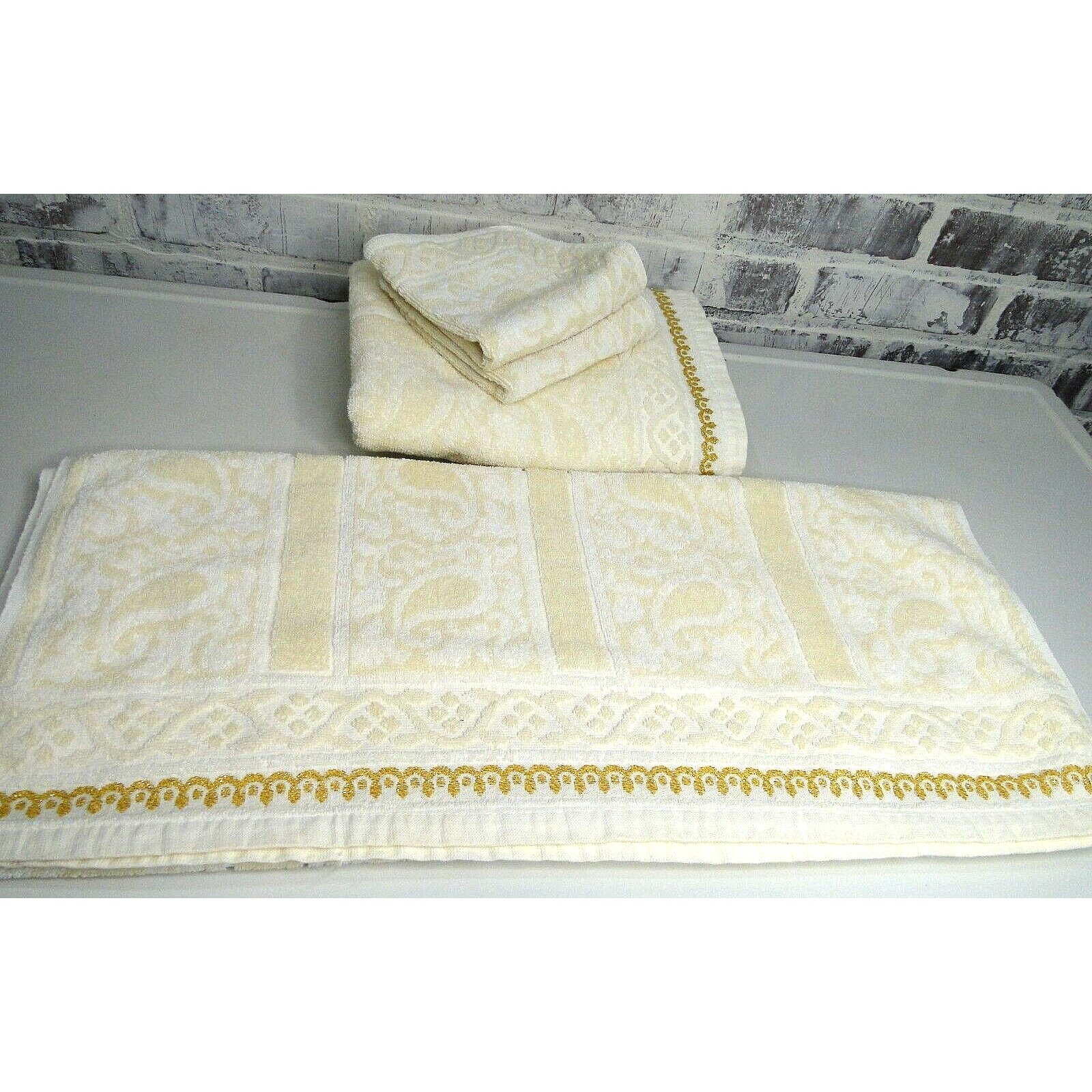 4 Callaway Matching Vintage yellow gold metallic 2 Towels 2 Washclothes MCM EUC