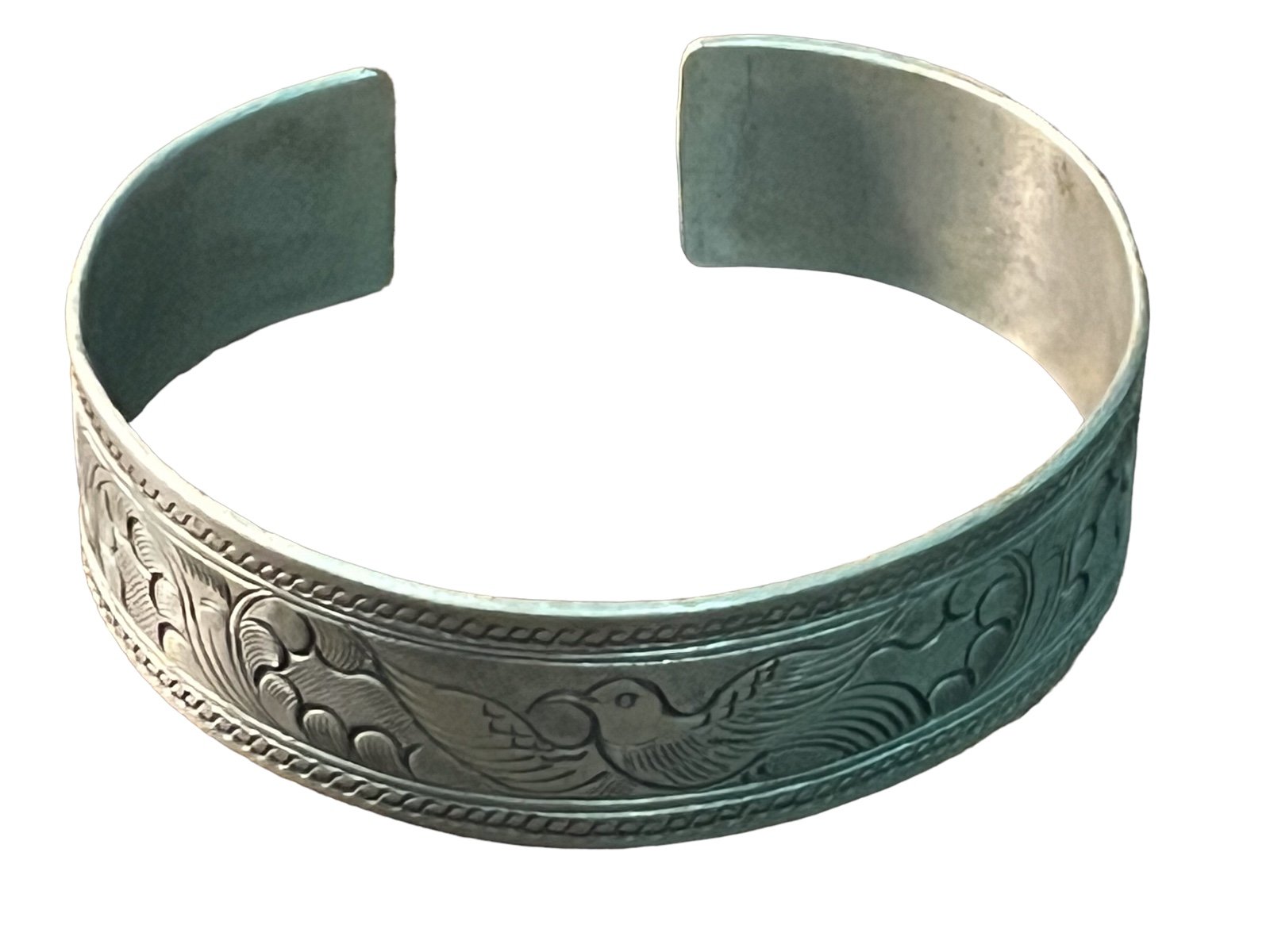 VINTAGE SILVER METAL ETCHED BIRD CUFF BRACELET JEWELRY