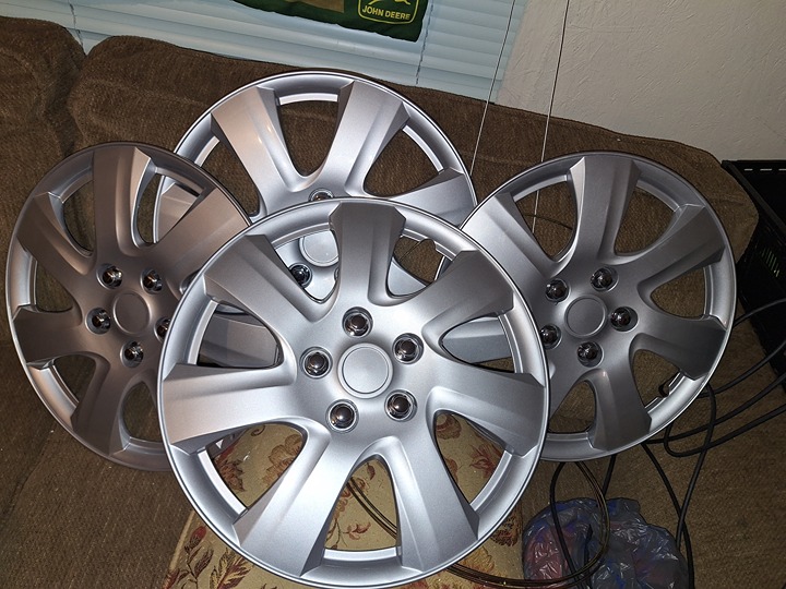 Hubcaps