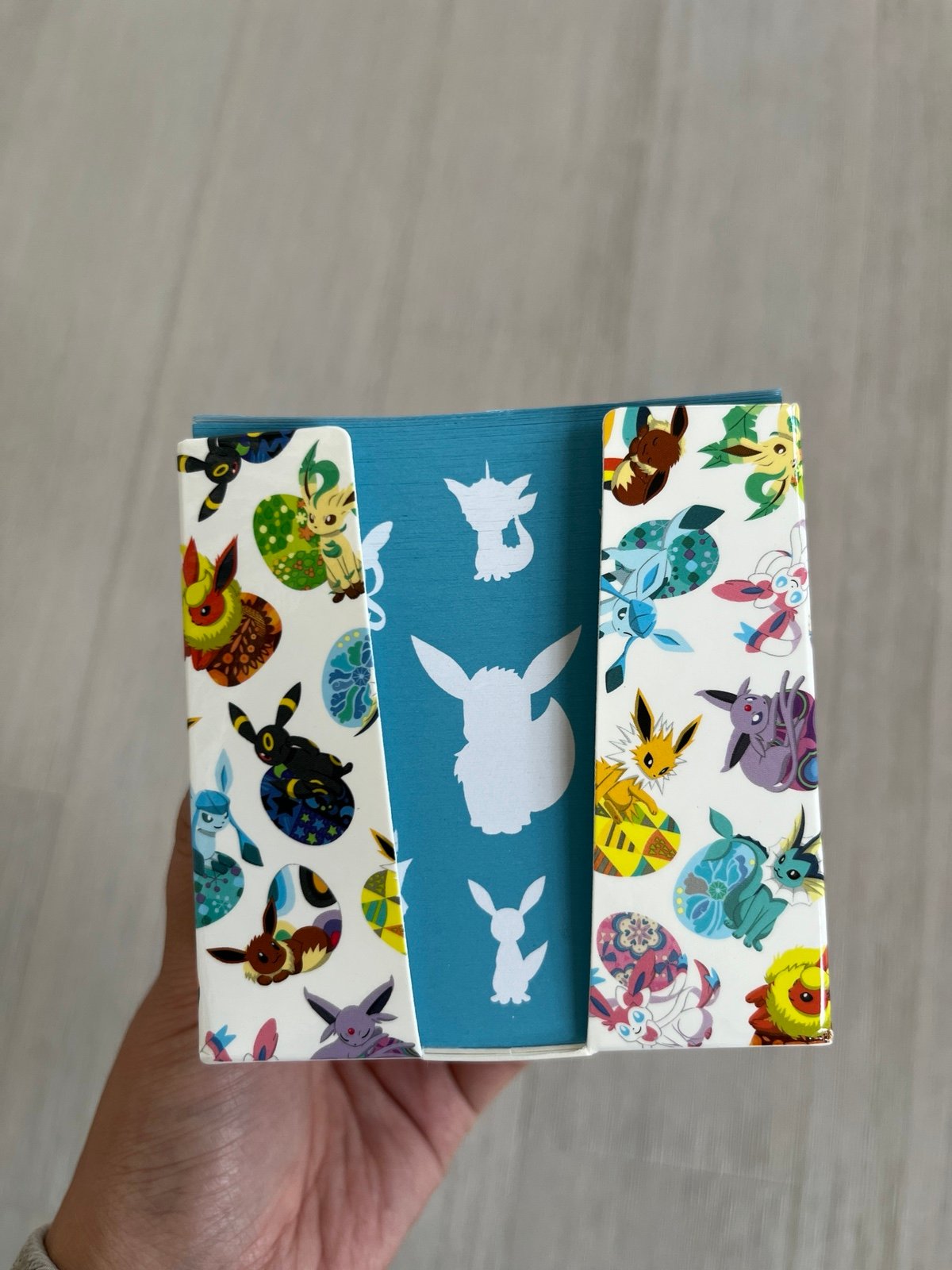 Pokemon Center USA 2014 Eevee Essences Notecube (675 sheets)