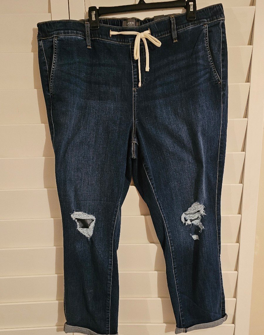 Torrid Jeans size 3X 22/24 Regular retails for 80