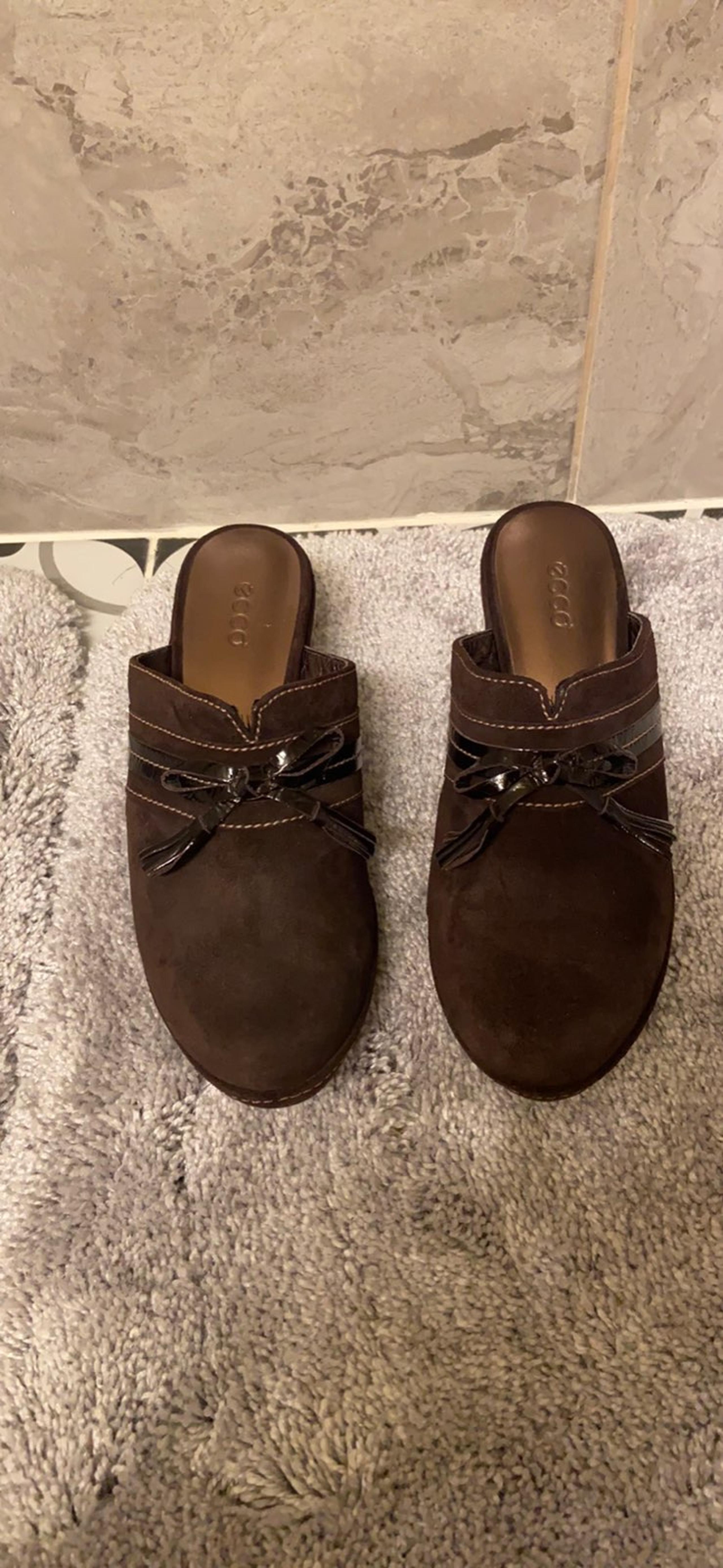 Ecco espresso clog shoes