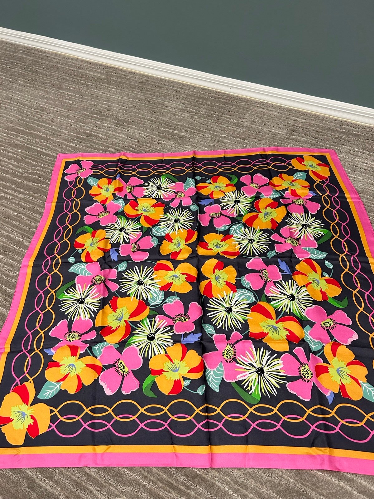 Vera Bradley silk scarf Jazzy Blooms NWT