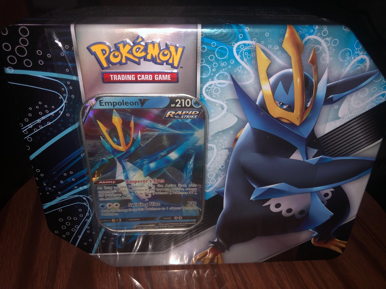 Pokémon TCG: V Strikers Tin (Empoleon V)