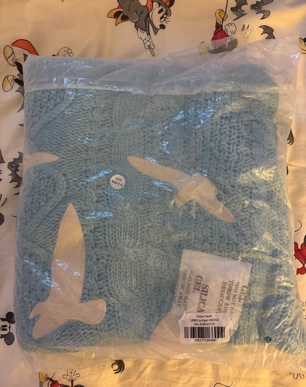 Taylor Swift 1989 Cardigan