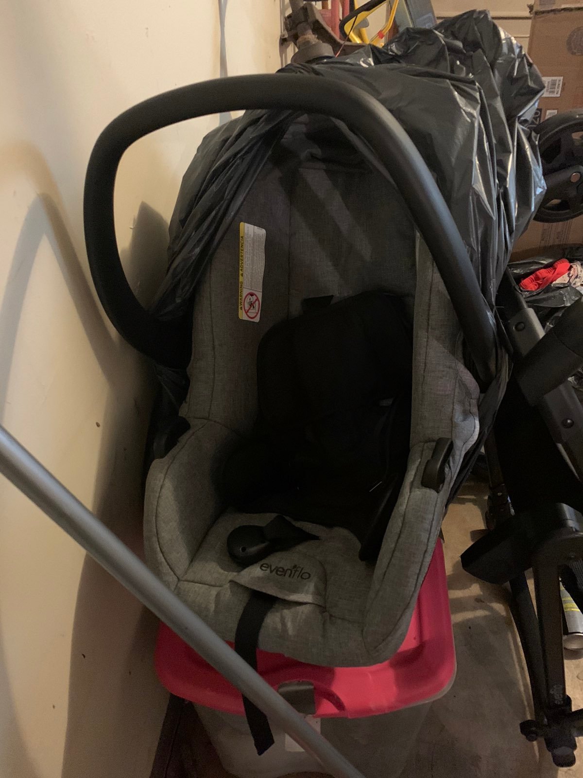 Evenflo Carseat