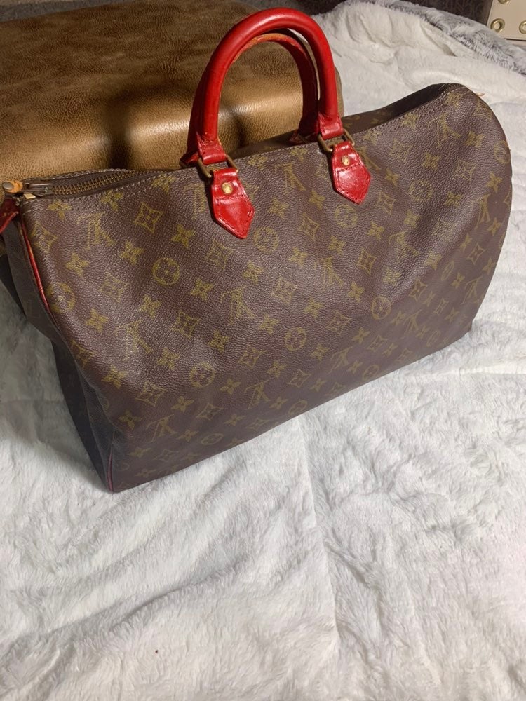 Louis Vuitton Speedy 30