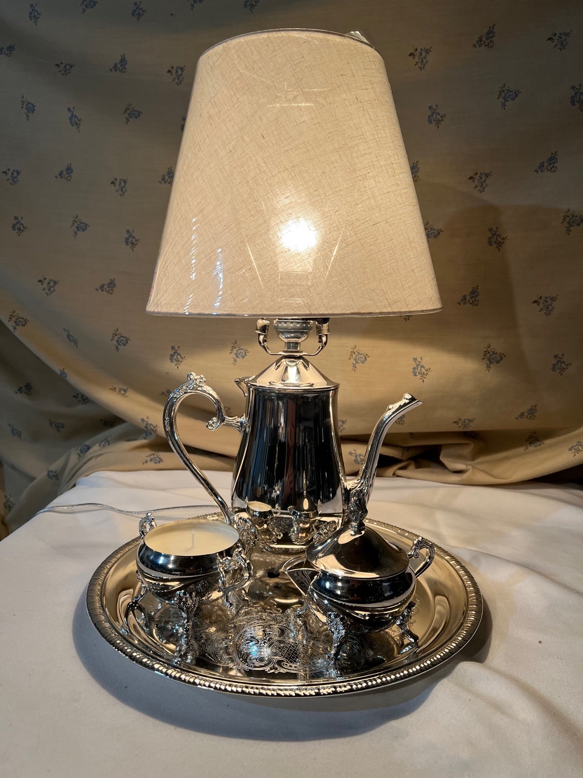 Tea, pot lamp
