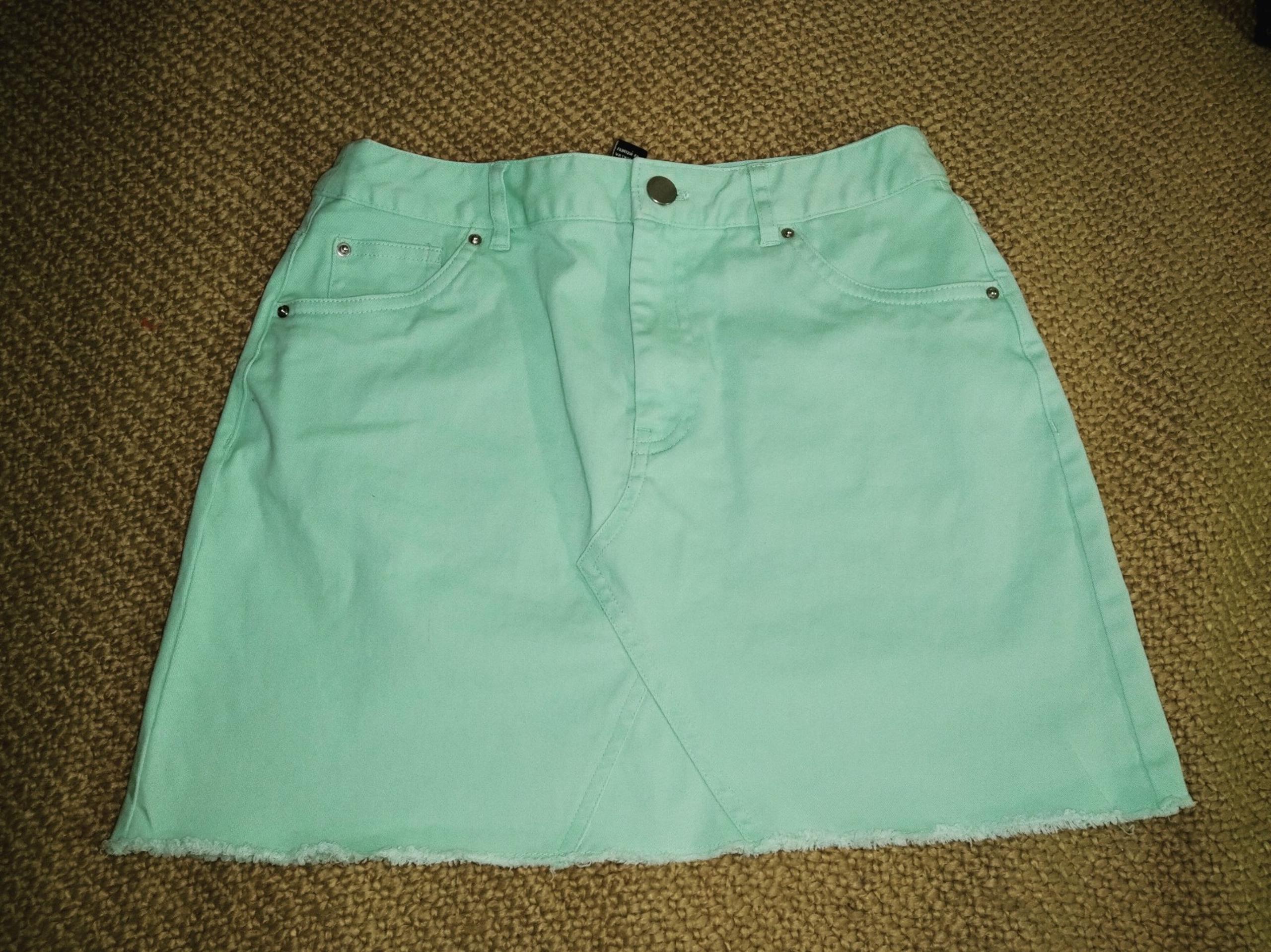 Forever 21 mini skirt